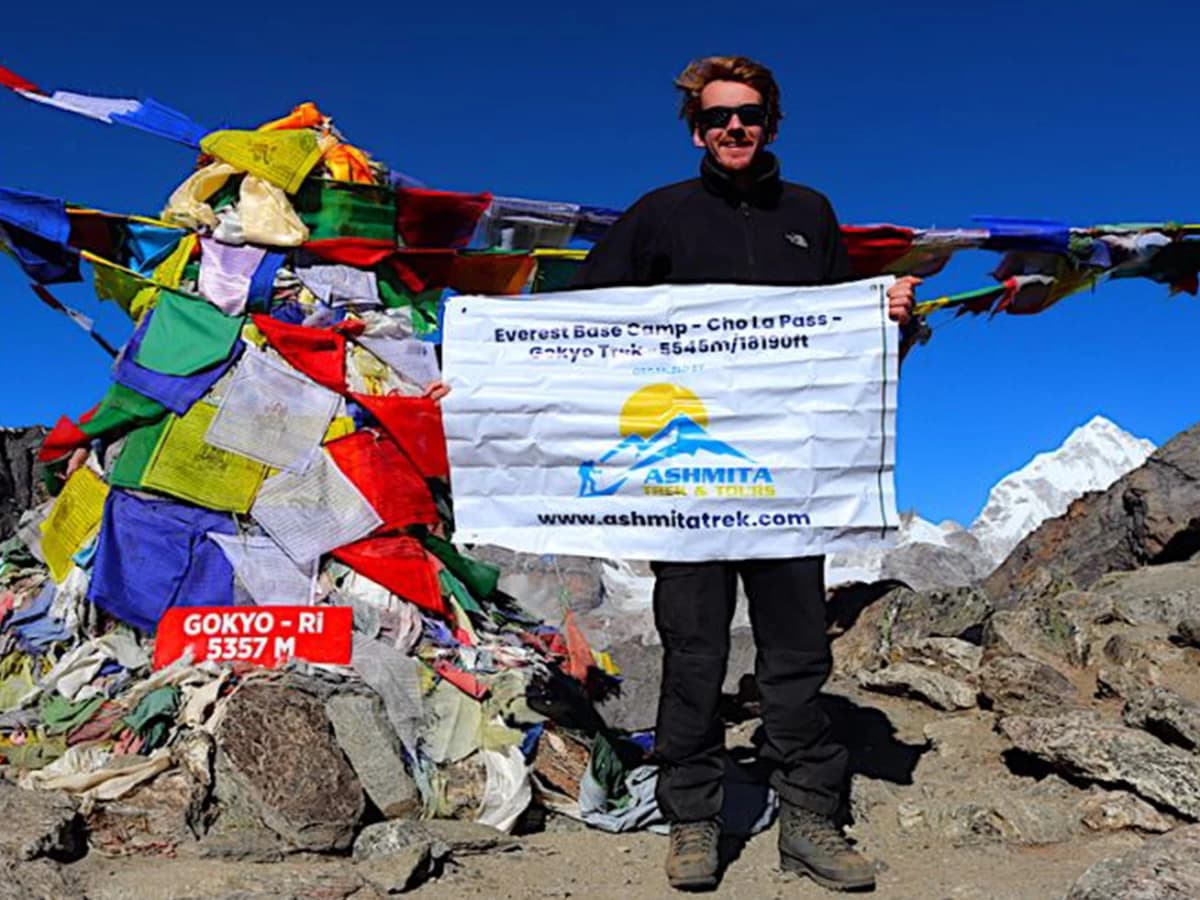 Everest Base Camp with Gokyo Ri Trek - 18 Days