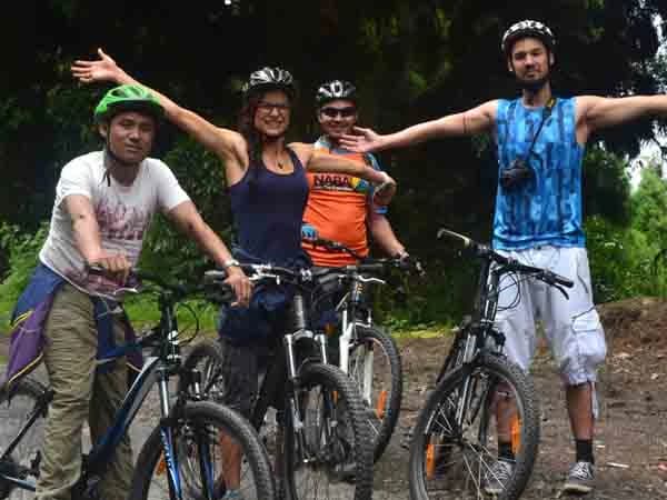 Darjeeling to Chatakpur Mountain Biking