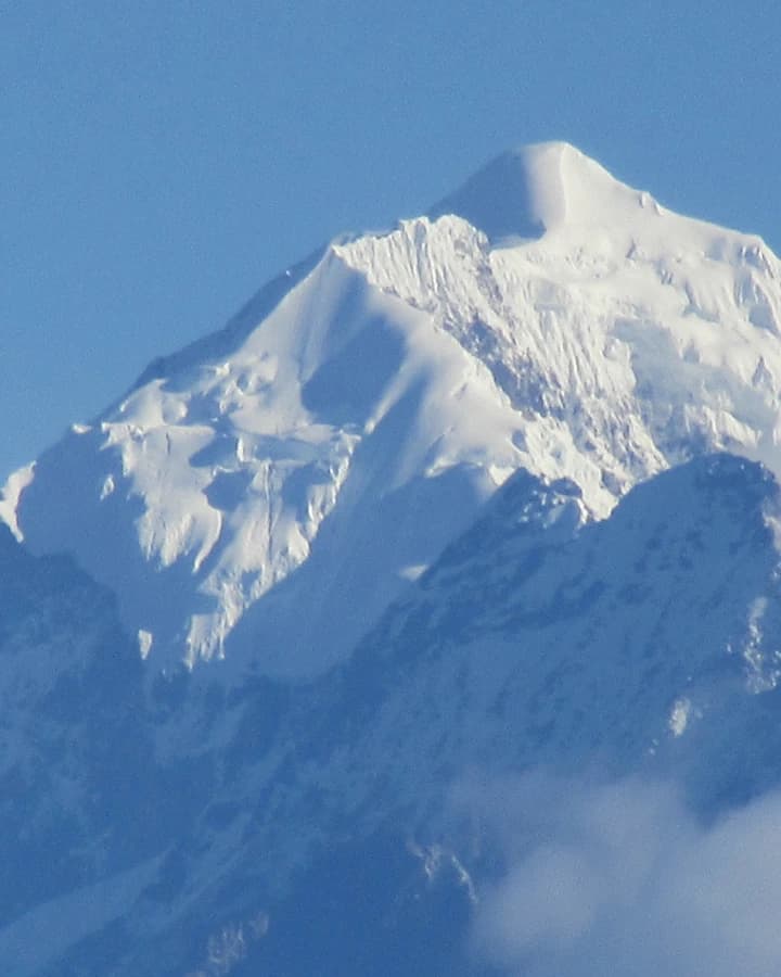 Explore Sandakphu Trek
