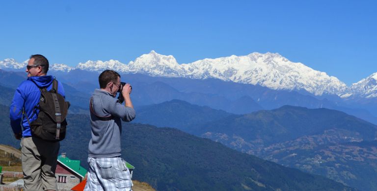 Why Sandakphu trek in winter October and November